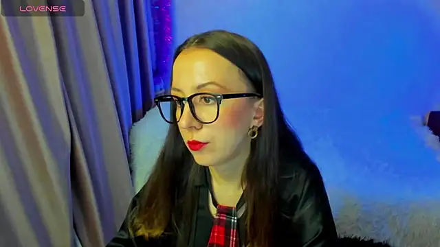 CurlySteph online show from January 17, 2026, 5:49 pm