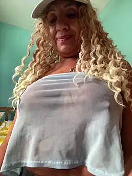 Snapshot of camelia3 chatting on February 20, 2025, 12:04 pm camelia3 online show from February 20, 2025, 12:04 pm