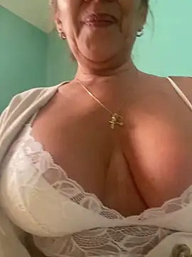 Snapshot of camelia3 chatting on March 22, 2025, 11:53 am camelia3 online show from March 22, 2025, 11:53 am