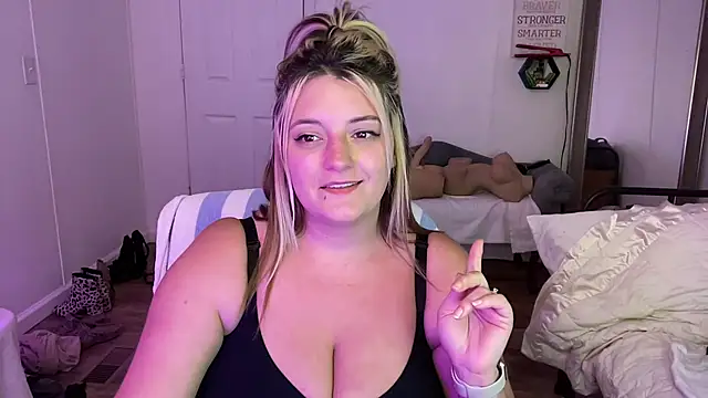 magicsparkles online show from March 14, 2025, 3:15 am