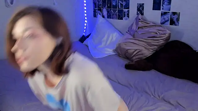 YunaPeace online show from March 19, 2025, 3:19 pm