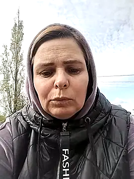 EvaCristal online show from October 14, 2025, 8:48 am