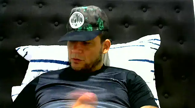 altenori112 online show from January 23, 2025, 2:12 am