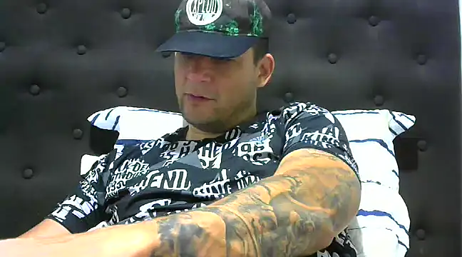 altenori112 online show from March 23, 2025, 3:54 am