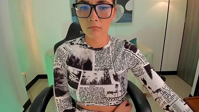 SaraParker  online show from November 30, 2025, 1:20 am