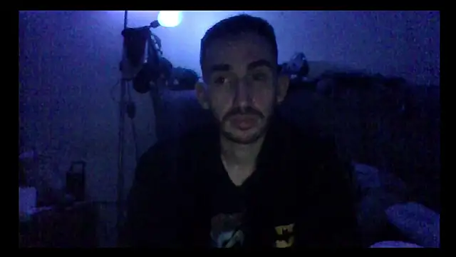 Snapshot of SuFucek chatting on February 9, 2025, 7:27 am SuFucek online show from February 9, 2025, 7:27 am