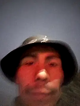 dannnyhot24 online show from April 27, 2026, 4:32 am