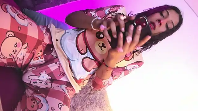 Sammybitchx online show from March 26, 2026, 12:33 pm