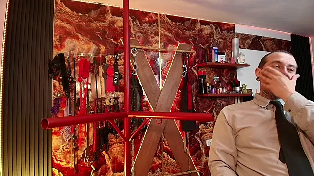 boy n girl online show from March 20, 2025, 12:53 pm