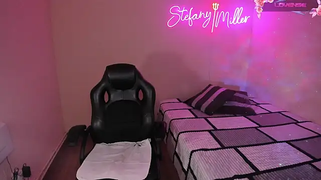 stefany miller77 online show from January 22, 2025, 11:34 am