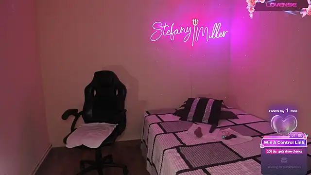 stefany miller77 online show from February 20, 2025, 4:57 pm