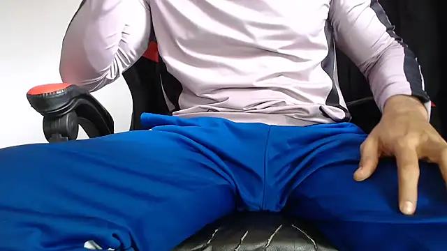 ErosFindomKing online show from January 14, 2026, 7:30 pm