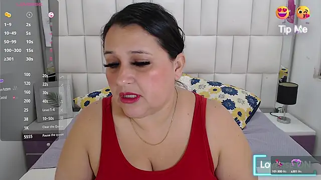 Snapshot of Kerly_Doll chatting on February 25, 2025, 2:33 pm Kerly Doll online show from February 25, 2025, 2:33 pm