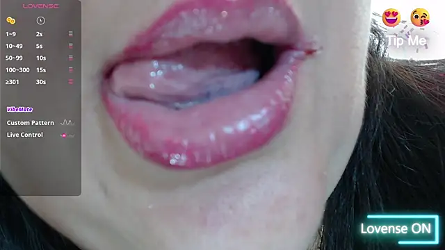 Snapshot of Kerly_Doll chatting on February 25, 2025, 5:36 pm Kerly Doll online show from February 25, 2025, 5:36 pm