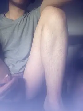 Snapshot of andres202028 chatting on March 30, 2026, 12:33 am andres202028 online show from March 30, 2026, 12:33 am