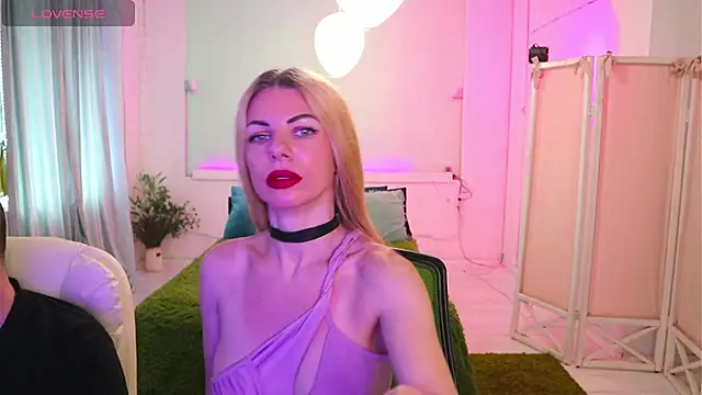 Snapshot of AlisaAleksandr chatting on June 15, 2026, 11:01 am AlisaAleksandr online show from June 15, 2026, 11:01 am
