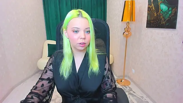 EnergyBunny 1 online show from February 5, 2025, 5:20 pm