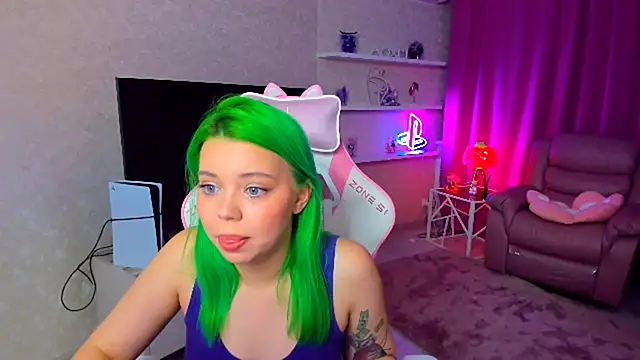 EnergyBunny 1 online show from September 9, 2025, 6:18 pm