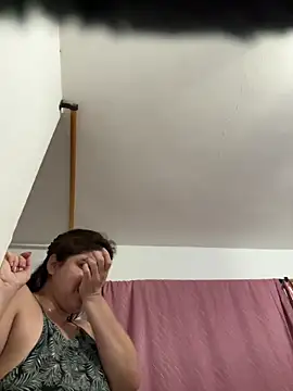 nurse becky online show from March 16, 2025, 1:28 am