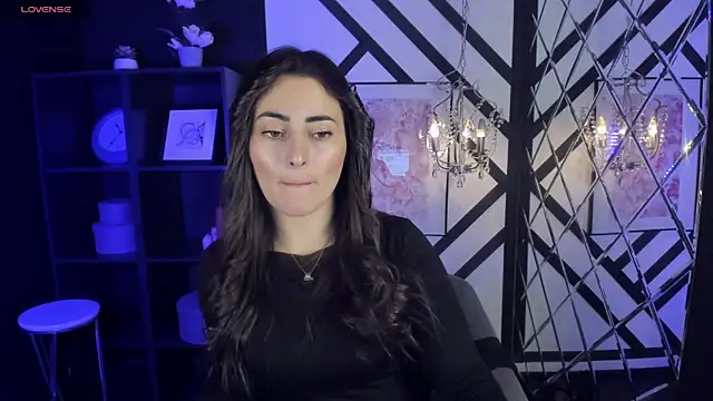 KylieMellow online show from March 5, 2025, 9:16 am