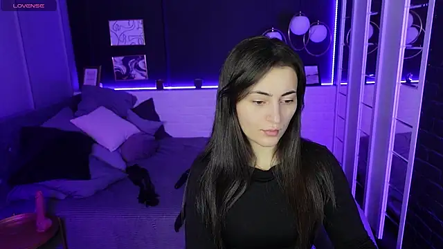 KylieMellow online show from March 9, 2025, 5:44 am