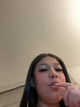 Alyshanon18 online show from March 20, 2025, 3:13 am