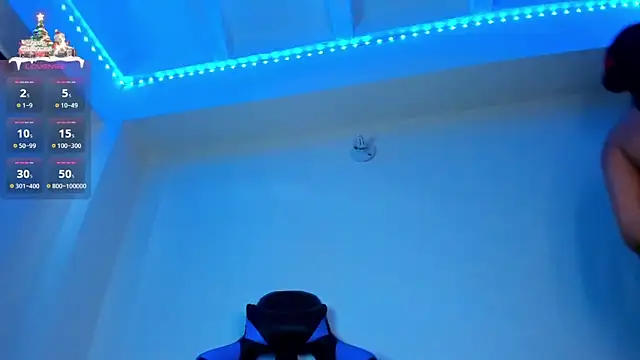 Snapshot of divinesalome chatting on December 19, 2024, 7:40 pm divinesalome online show from December 19, 2024, 7:40 pm