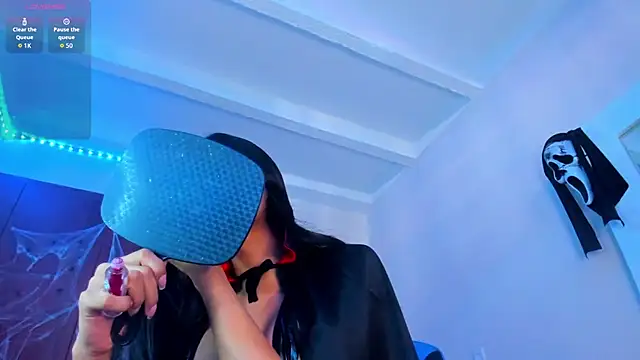 Snapshot of divinesalome chatting on October 11, 2025, 7:45 pm divinesalome online show from October 11, 2025, 7:45 pm