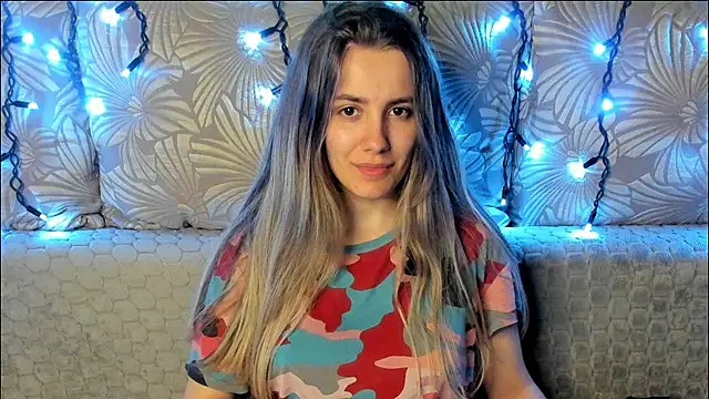 MaggieCake online show from April 20, 2026, 12:57 am