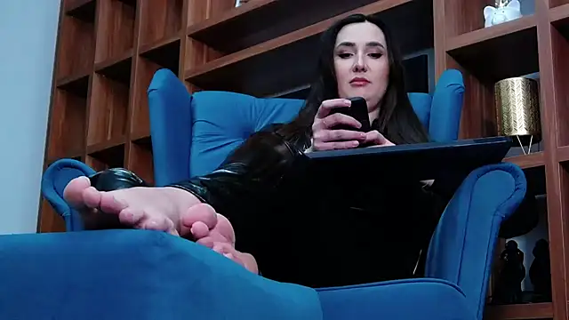 Snapshot of Mistress_Audrey chatting on January 9, 2025, 10:09 am Mistress Audrey online show from January 9, 2025, 10:09 am