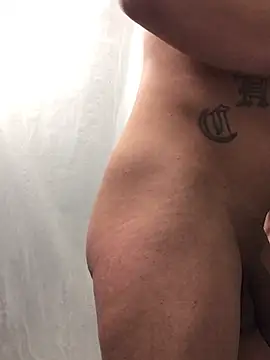 69RIPsta69 online show from February 12, 2025, 4:54 am