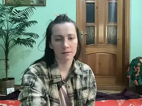 Snapshot of AngelTough20 chatting on March 23, 2026, 12:03 am AngelTough20 online show from March 23, 2026, 12:03 am