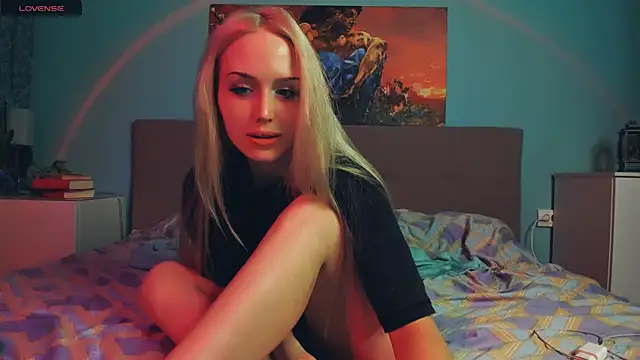 Linda Roxy online show from December 15, 2024, 12:28 pm