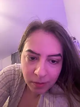 eleonoree online show from December 1, 2025, 5:01 am