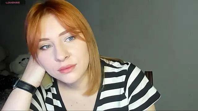 KindKristy online show from April 14, 2026, 5:13 am