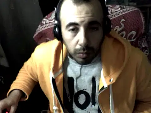 Snapshot of big_heart chatting on February 26, 2025, 12:05 am big heart online show from February 26, 2025, 12:05 am