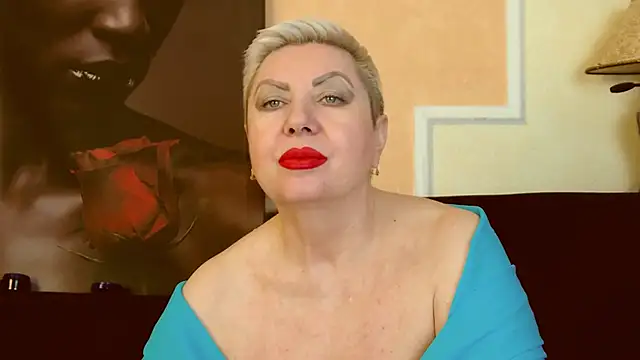 Snapshot of LadyPosh chatting on February 19, 2025, 1:18 am LadyPosh online show from February 19, 2025, 1:18 am