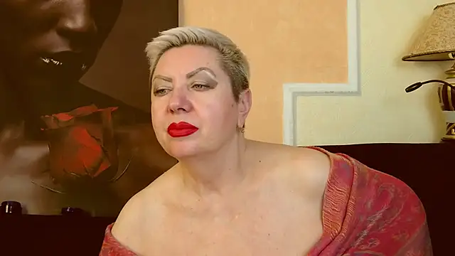 Snapshot of LadyPosh chatting on March 6, 2025, 4:30 am LadyPosh online show from March 6, 2025, 4:30 am