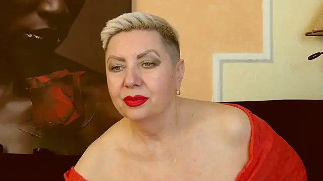 Snapshot of LadyPosh chatting on March 7, 2025, 9:38 pm LadyPosh online show from March 7, 2025, 9:38 pm