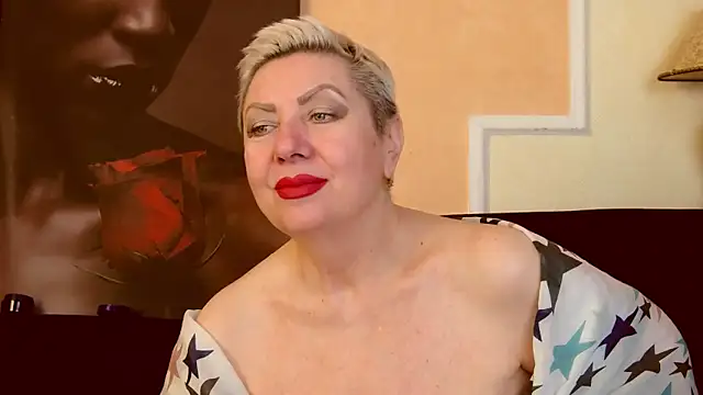 Snapshot of LadyPosh chatting on September 26, 2025, 8:57 pm LadyPosh online show from September 26, 2025, 8:57 pm