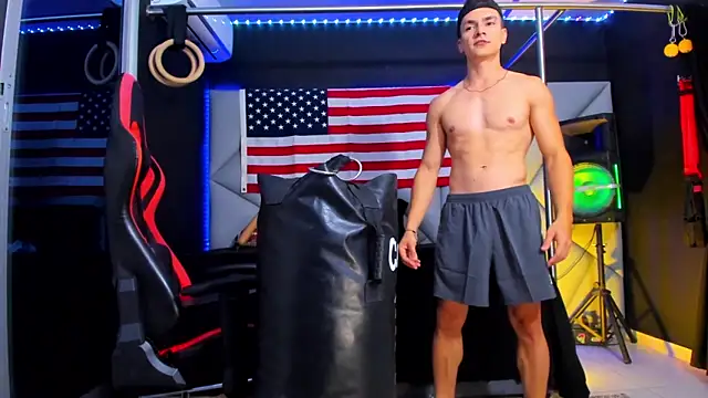 Aydenmiller96 online show from April 16, 2026, 2:34 am