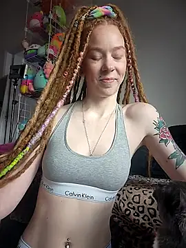 LucidLucy online show from March 10, 2026, 1:16 pm