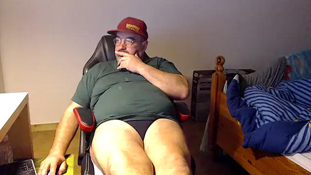 Snapshot of fraboys chatting on March 6, 2026, 3:30 pm fraboys online show from March 6, 2026, 3:30 pm