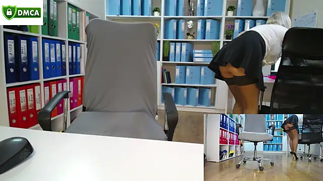 secret-office online show from October 23, 2025, 5:18 am