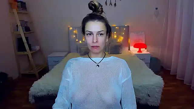 AlexiaDarren online show from March 3, 2025, 9:59 pm