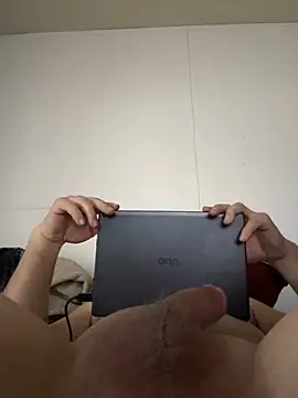 jamescox6969 online show from December 21, 2024, 4:46 pm