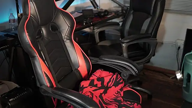 Bubbleliyah online show from December 4, 2024, 11:02 pm