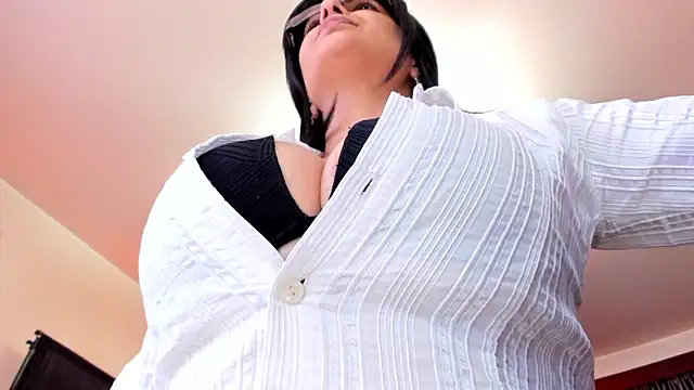 Snapshot of VICE_MASTERS chatting on December 15, 2025, 2:38 am VICE MASTERS online show from December 15, 2025, 2:38 am