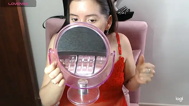 spicey latina online show from January 11, 2025, 5:07 pm