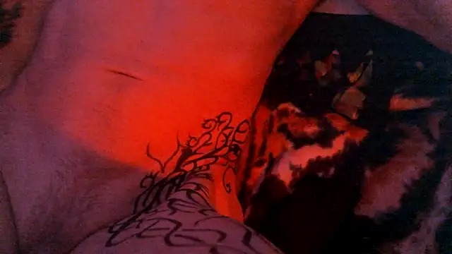 justinewe69 online show from February 2, 2026, 7:51 am